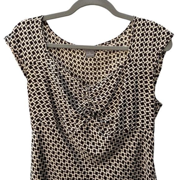 Ann Taylor Women’s 8 Black & Cream Cap Sleeve Geometric Print Silk Blouse - Picture 3 of 7